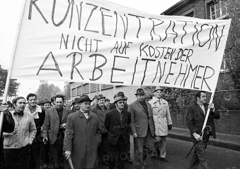 Employees of the Duesseldorf -Reisholz steel and tube works demonstrated on 6 November 1973 in Langenfeld-Immigrath against the loss of jobs