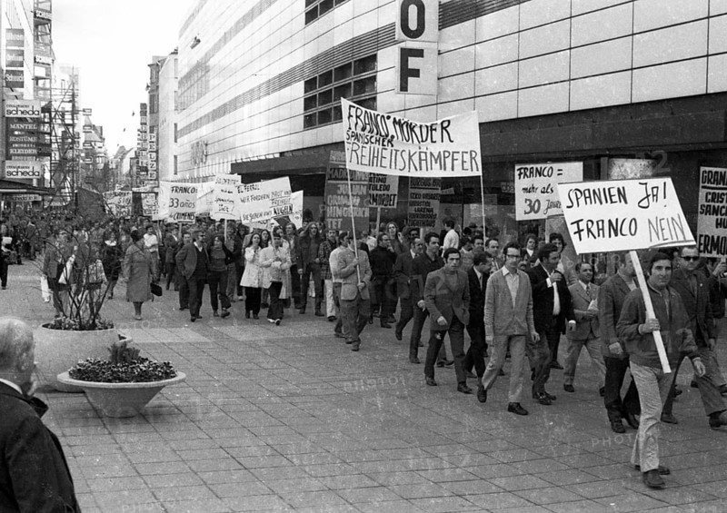 Spanish guest workers and German students demonstrated for victims of Franco dictatorship in Dortmund city centre on 25. 3. 1972