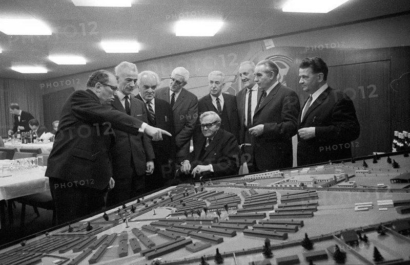 A model of the Sachsenhausen concentration camp was presented to the public in 1970 by the concentration camp committee