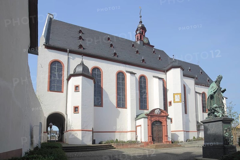 St. Walburga Church and Monument to Theologian Rabanus