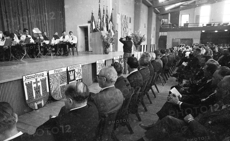 The meeting of the Danube Swabians in the Westafelenhalle in Dortmund in 1970