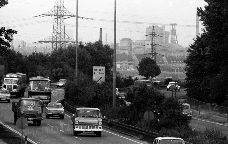 Traffic on the Ruhrschnellweg