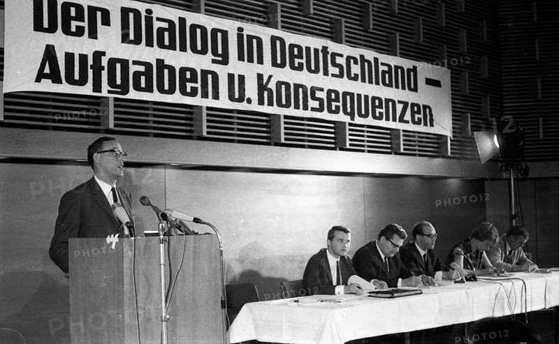 Dialogue in Germany was the motto of a conference of youth associations from East and West in June 1966 in the town hall in Oberhausen