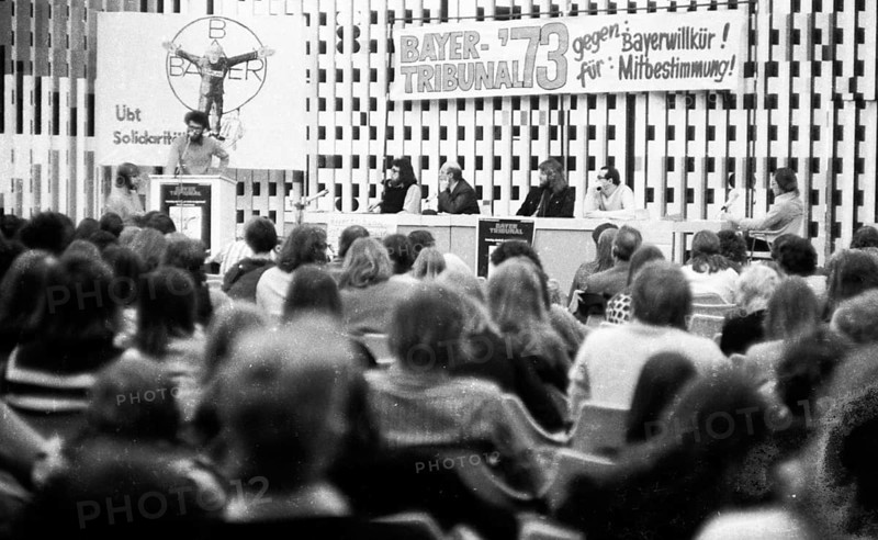 The promotion of co-determination at the Bayerkonzern was the aim of this event of trade unionists and left-wingers on 8 December 1973 in Leverkusen