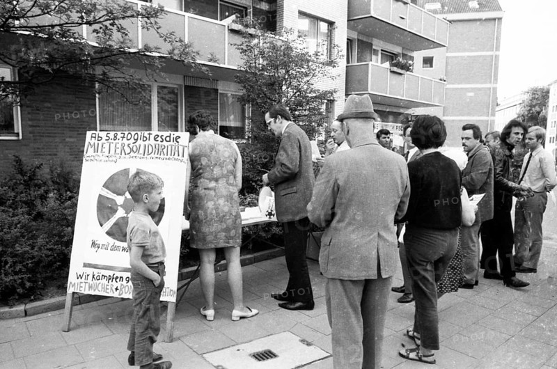 With street protests and the collection of signatures