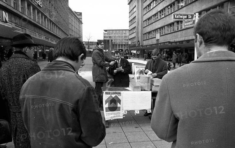 Trade union activities in the years 1965 to 1971 on the subject of co-determination and Montanmitbestimmung in the Ruhr area