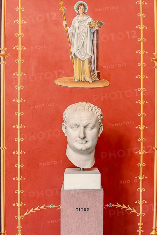 Exhibits and interior design in the Pompejanum in Aschaffenburg