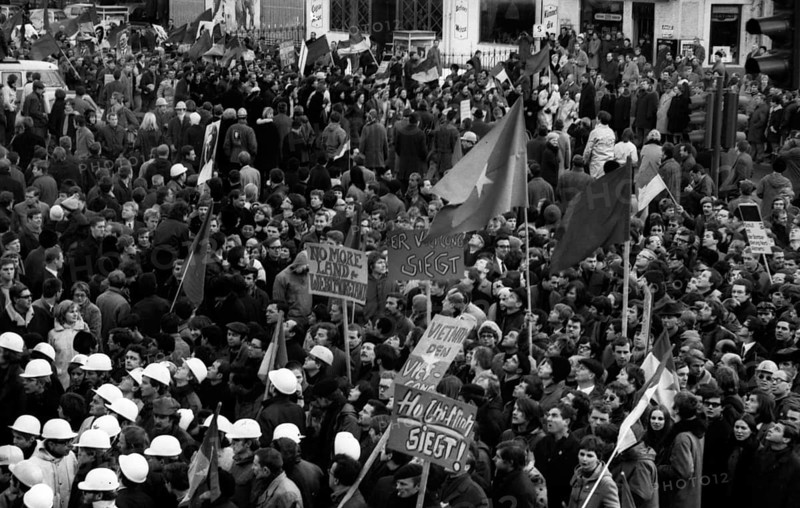 The 1968 International Vietnam Congress and the subsequent demonstration by students from the Technical University of Berlin and 44 other countries was one of the most important events of the 1960s and was influential in the student movement in Germany