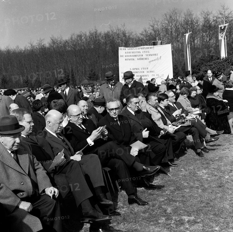 The traditional tribute to Nazi victims in the Bittermark