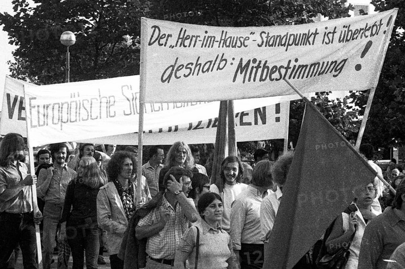 With a conference and demonstration