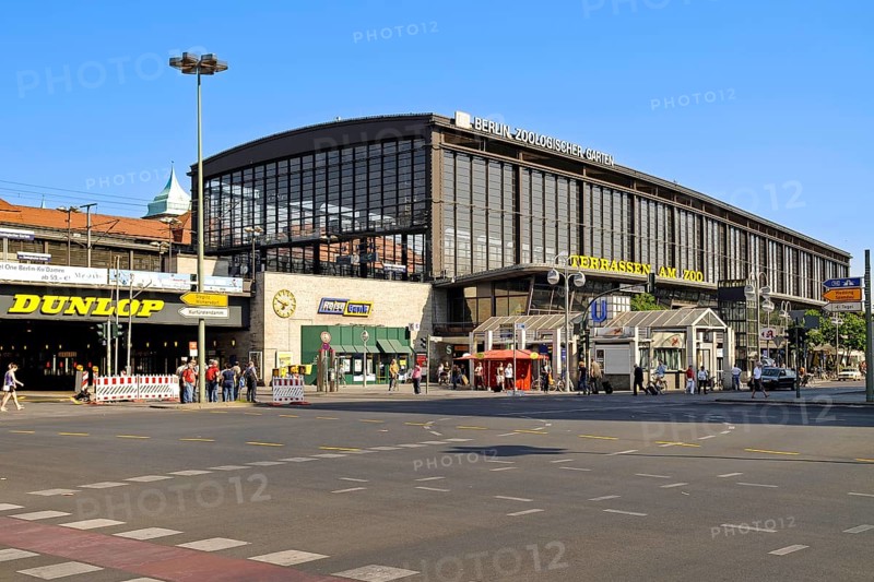 Zoologischer Garten train station