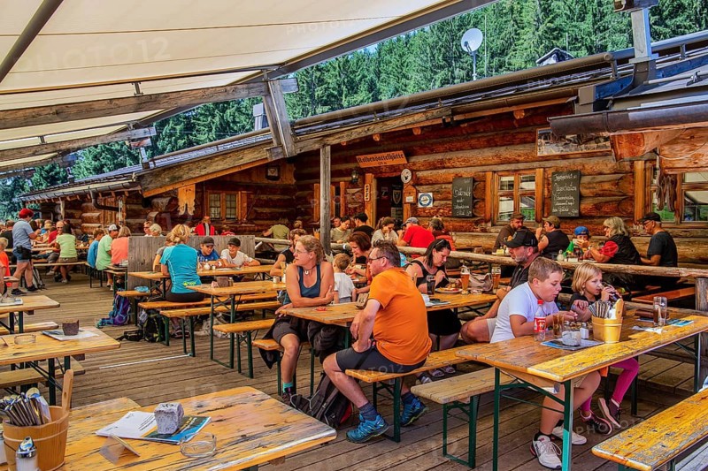 Mountain house terrace of the Kolbensattelhuette