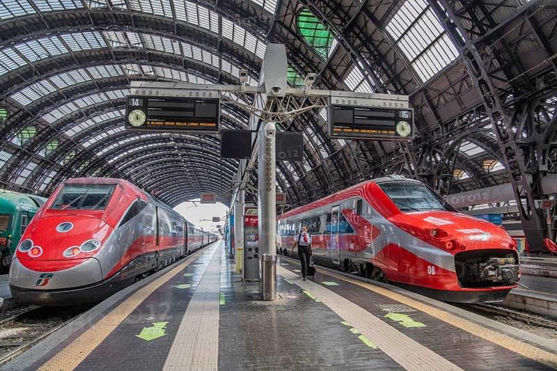 High-speed trains in the central station Statione Centrale