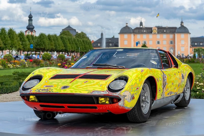 Vintage Lamborghini P 400 Miura
