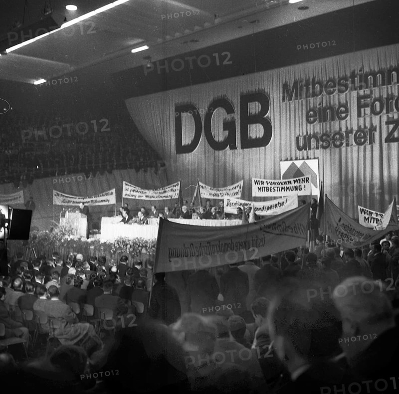 Trade union activities in the years 1965 to 1971 on the subject of co-determination and Montanmitbestimmung in the Ruhr area