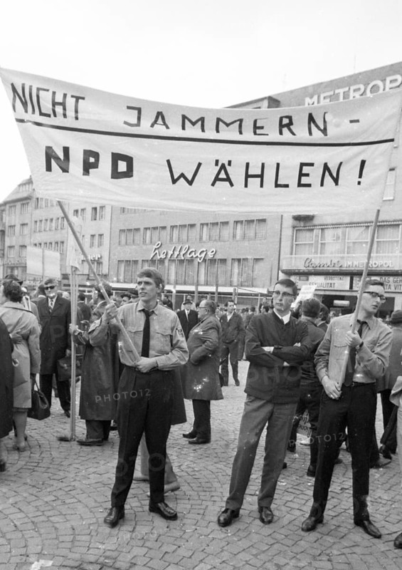 An expellees' rally on 30 May 1970 in Bonn with the NPD