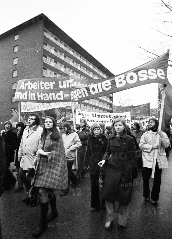 The dismissal of workers at the Mannesmann factory after a spontaneous strike not led by the union provoked protests by Mannesmann workers in Duisburg and other locations on 7 November 1973 and solidarity from workers at other factories