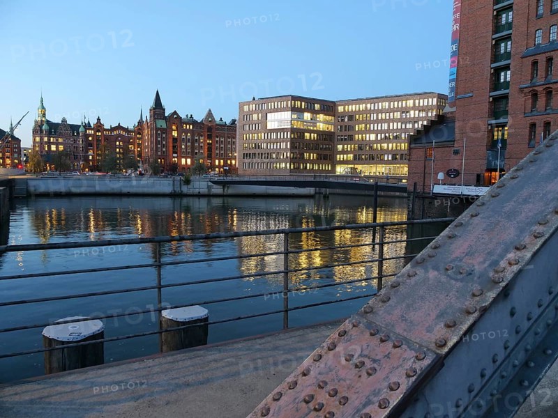 The Busanbruecke in Hamburg's Hafencity and Brooktorhafen
