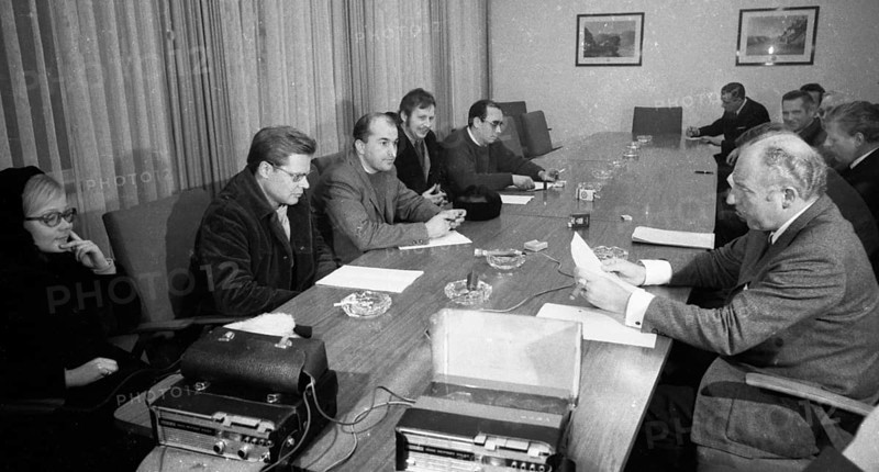 Representatives of the DKP-affiliated SDAJ