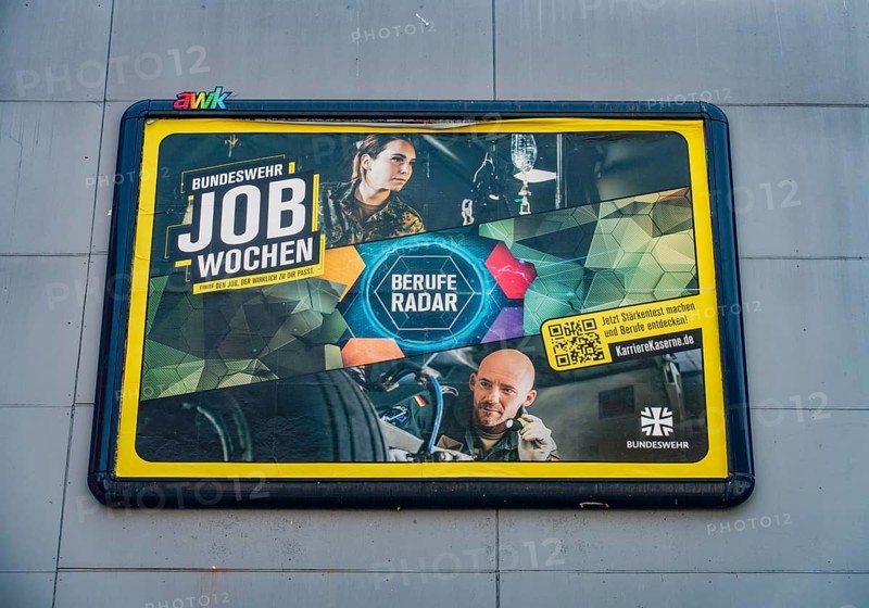 Large poster advertising for the Bundeswehr