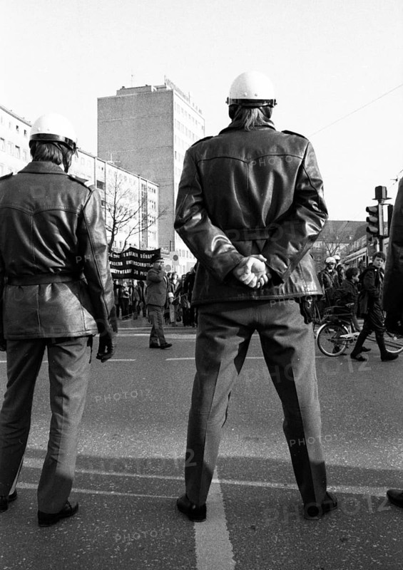 Accompanied by a sometimes excessive police presence