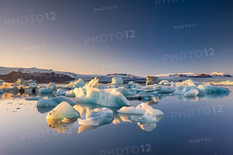 Joekulsarlon glacier lagoon