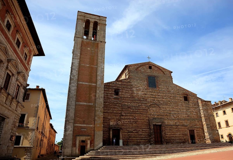 In the old town of Montepulciano