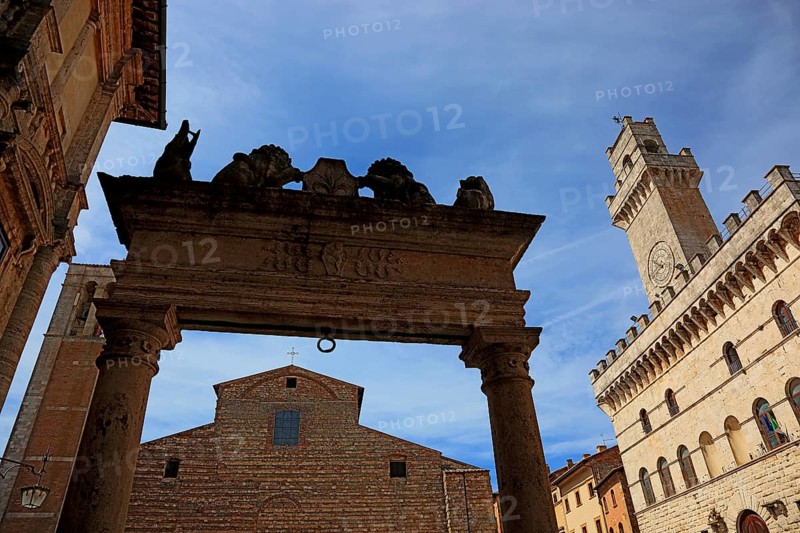 In the old town of Montepulcianot