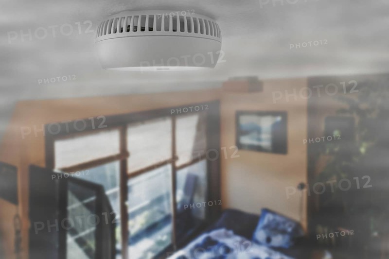 Domestic smoke alarm