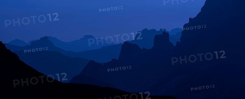 Mountain ranges at night in the Sexten Dolomites