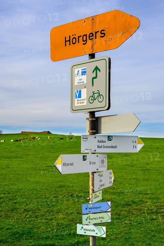 Signpost near Altusried