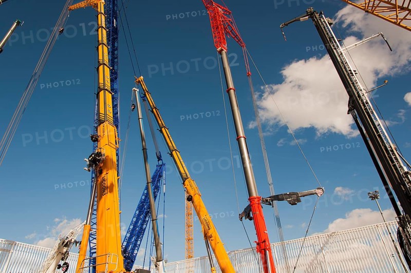 Cranes of all kinds and types