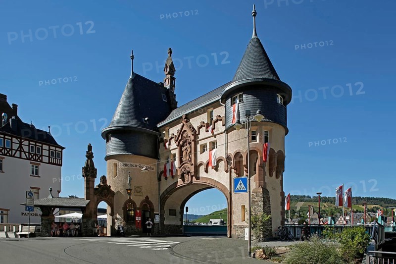 Bridge Gate