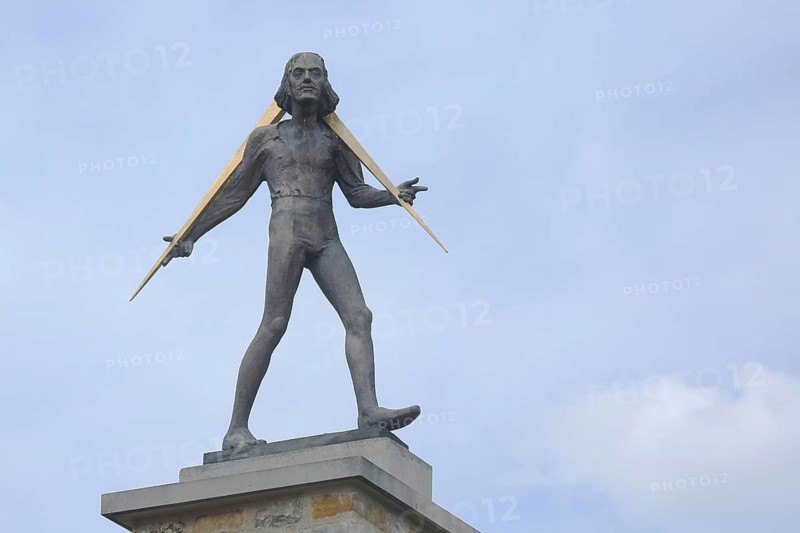 Sculpture and Figure Adam Olearius 1599-1671 Missing the World by Bernd Goebel 2010
