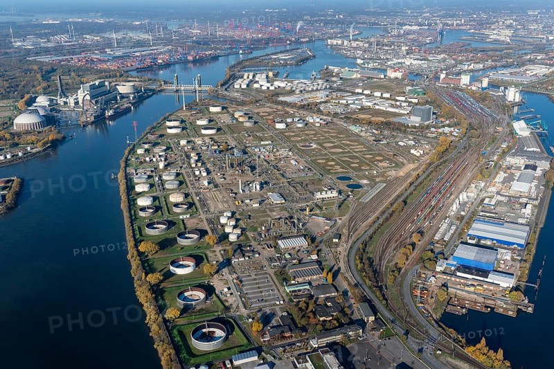 Aerial view of the new motorway construction of the A26 Hafenpassage through the former Shell refinery site