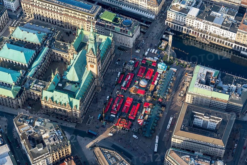 Aerial view of Hamburg City Hall with Christmas Market