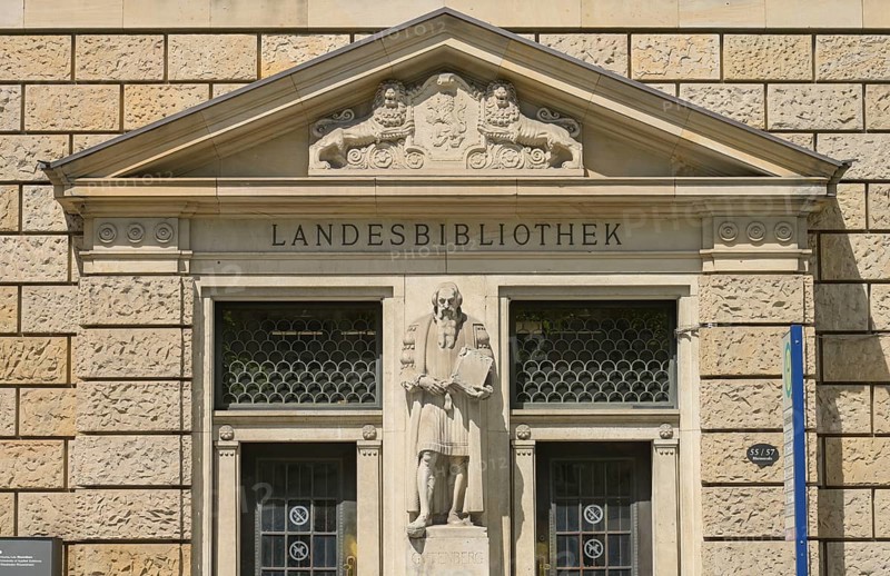 RhineMain University and State Library