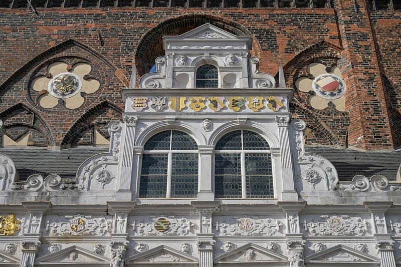 Renaissance dormer