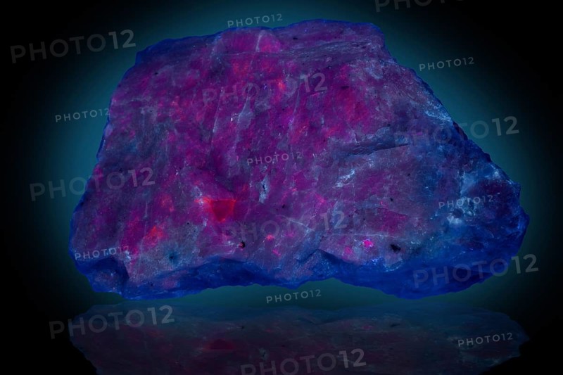 Sodalite variety Hackmanite