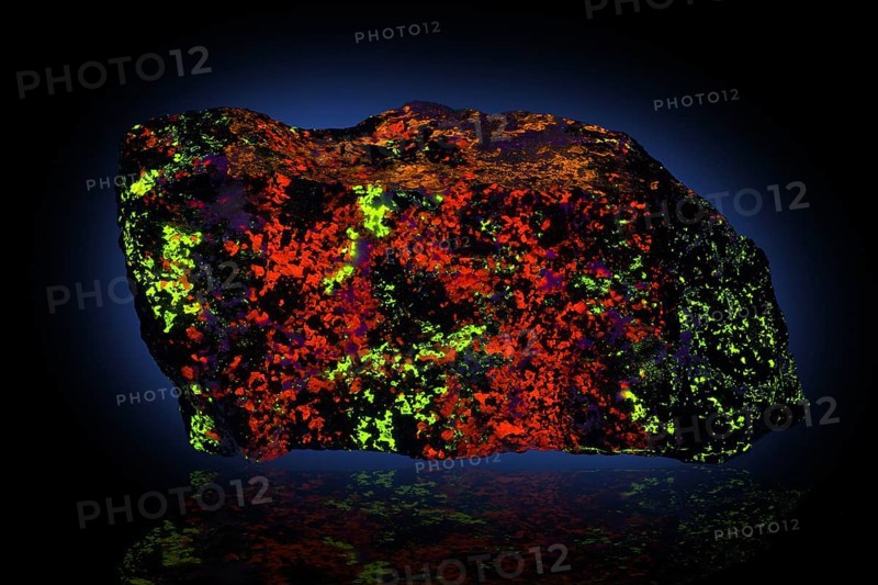 Clinohedrite