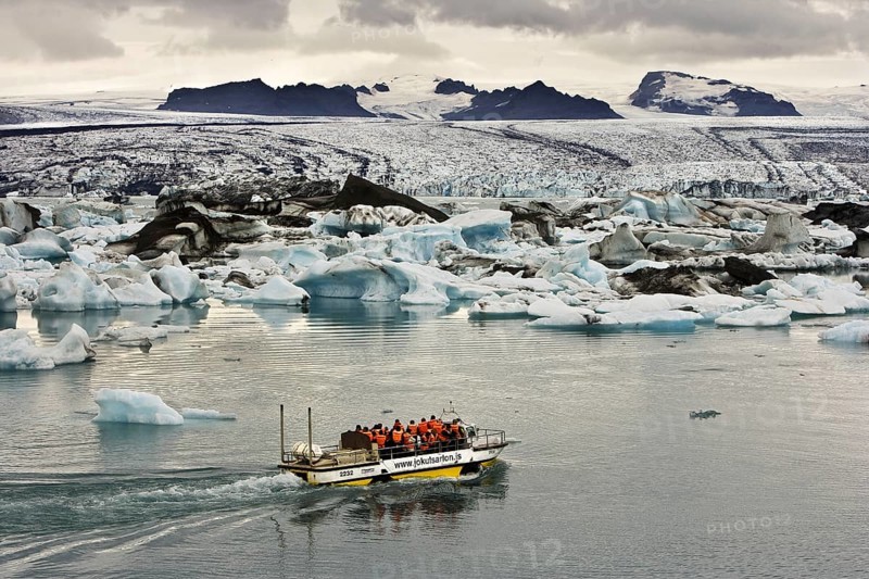 Glacier Lagoon Tours on Amphibious Vehicle