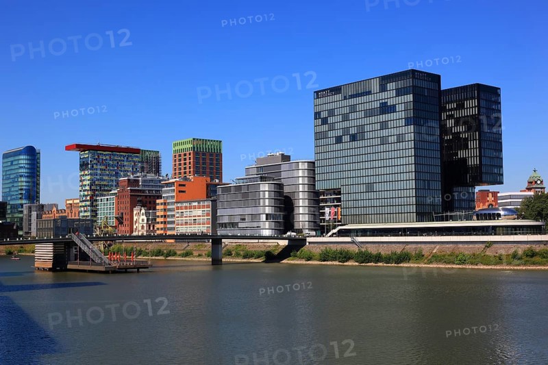 Ensemble of buildings along the Julo-Levin bank in the Media Harbour