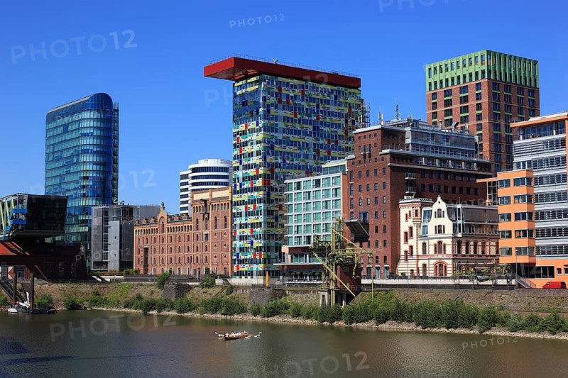 Ensemble of buildings along the Julo-Levin bank in the Media Harbour