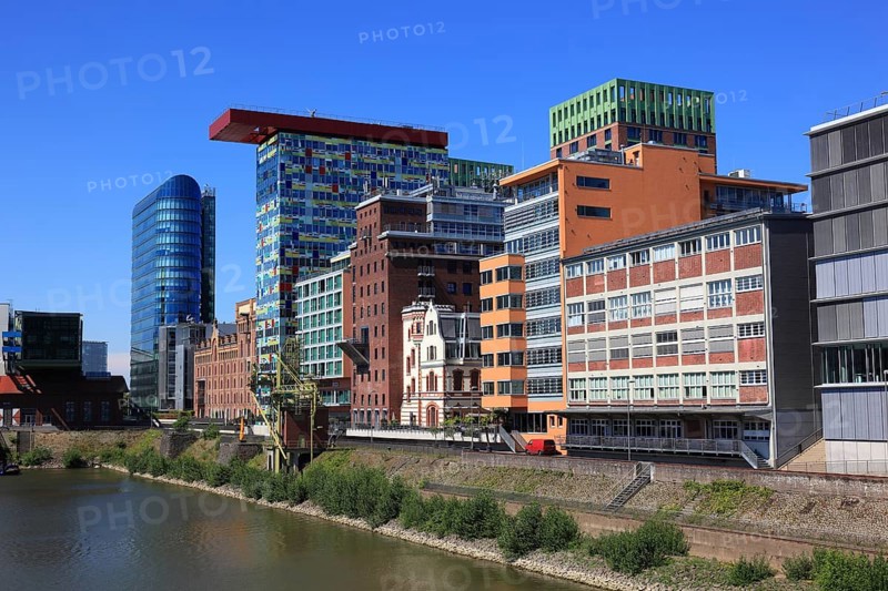 Ensemble of buildings along the Julo-Levin bank in the Media Harbour