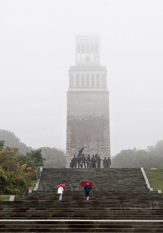 Stairs to the group of figures by Fritz Cremer with the bell tower