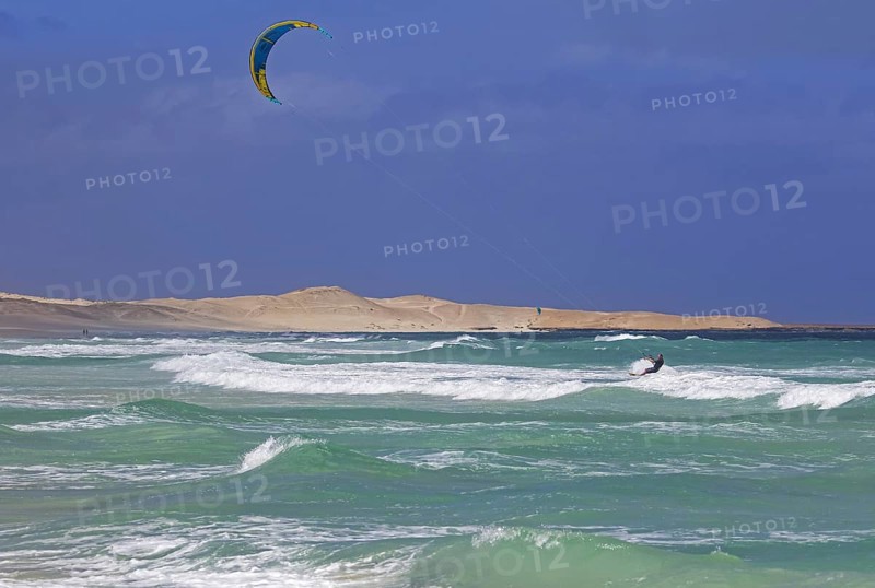 Kitesurfer
