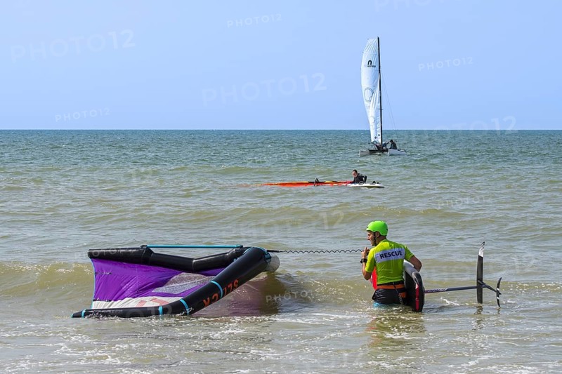 Wing foiling