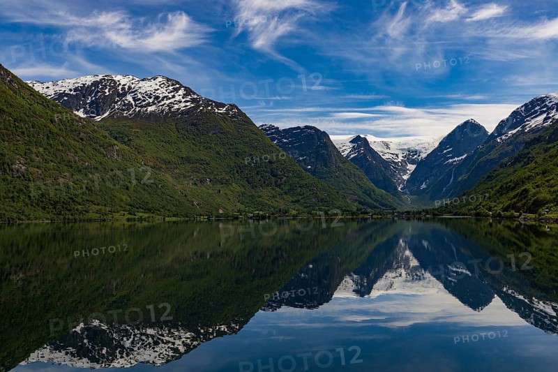 Reflection at Yri Neset