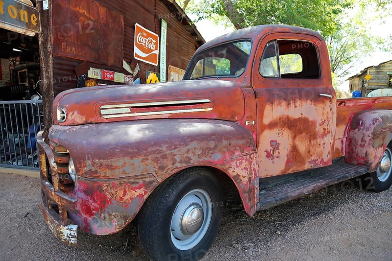 Vintage cars at the Hackberry General Store on historic Route 66. Kingman