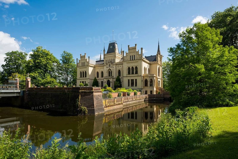Moated castle and park